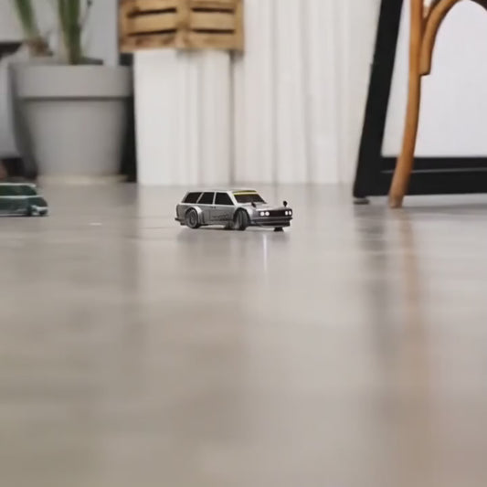 WBF 1/24 4WD Scale Datsun 510 Wagon Drift RTR w/ LED