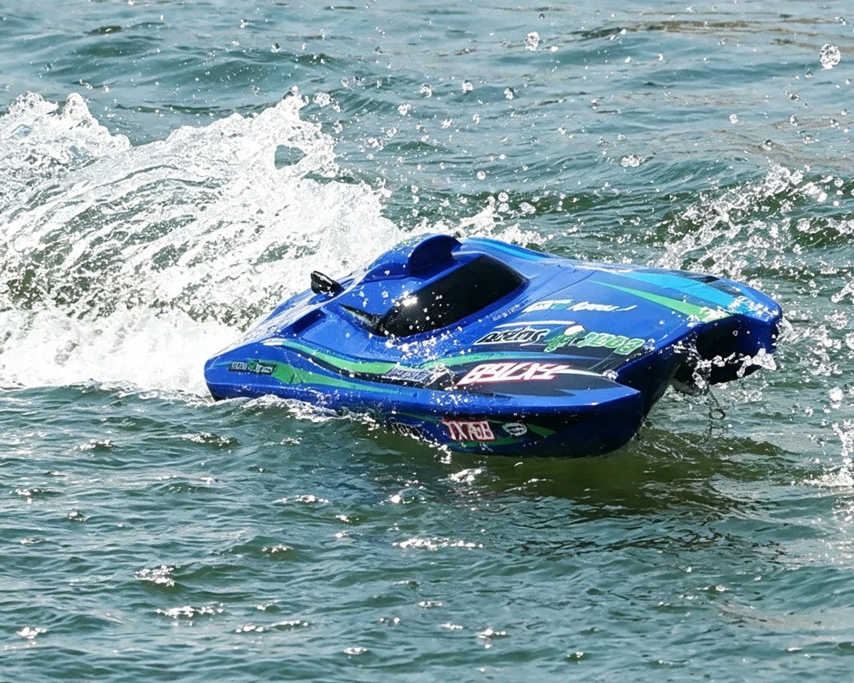 TY 390mm Catamaran RC Speedboat High-Speed Turbojet Drive TX768